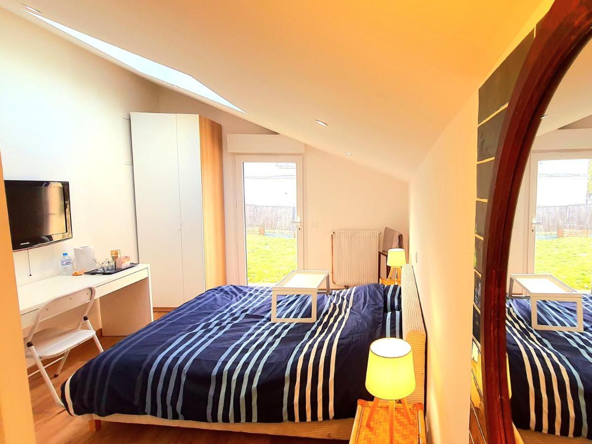 Chambre Paisible Chez L'Habitant En Rez De Chaussee Avec Salle D'Eau 10 Min Gare Et Centre Ville Évreux Екстериор снимка